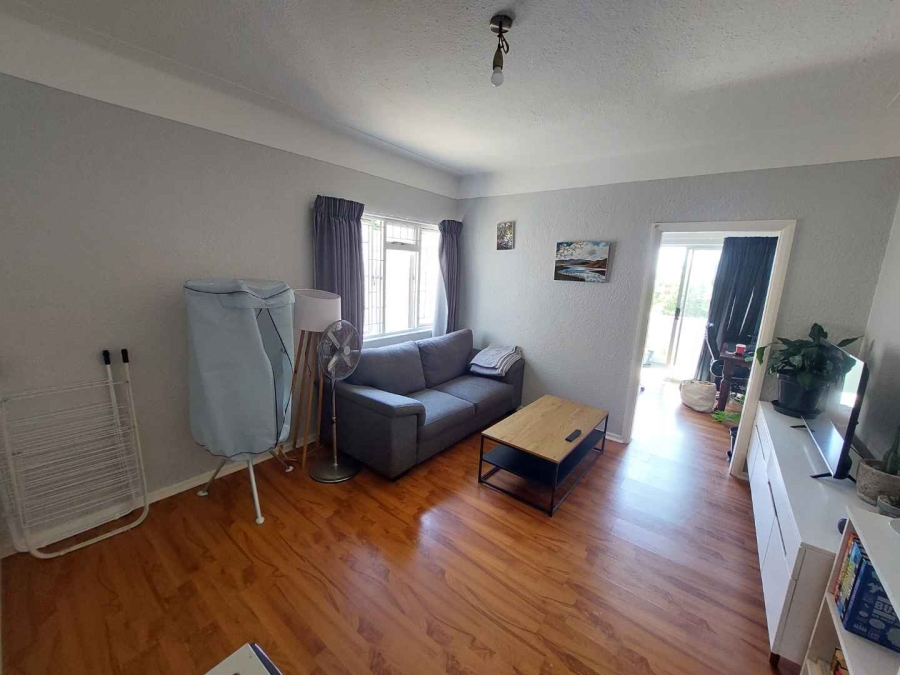 1 Bedroom Property for Sale in Camps Bay Western Cape